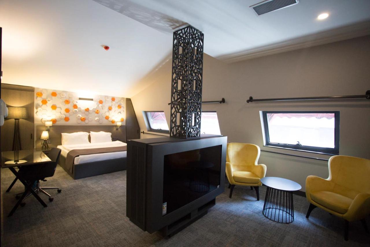 Days Hotel By Wyndham Ankara Cankaya Esterno foto
