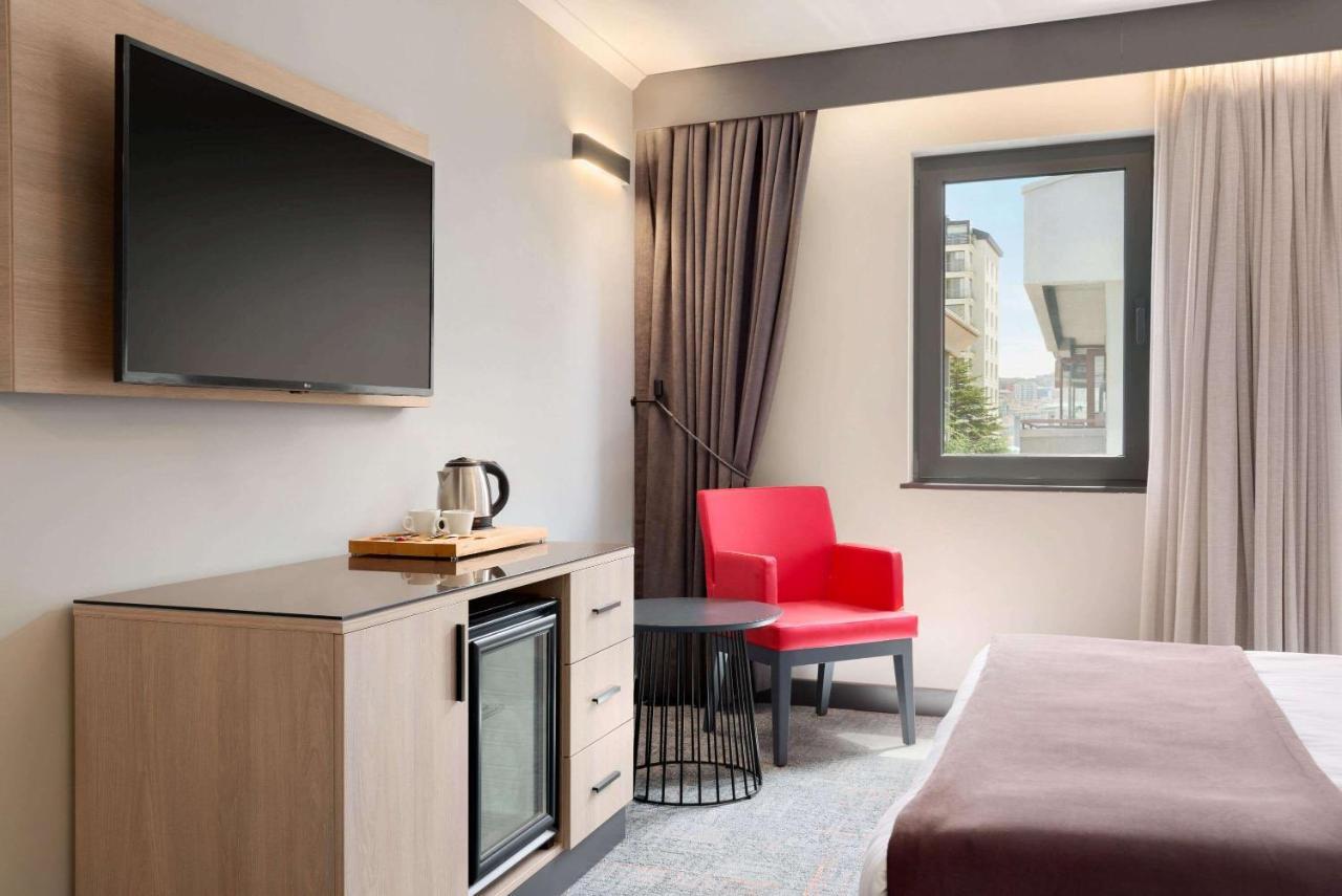 Days Hotel By Wyndham Ankara Cankaya Esterno foto
