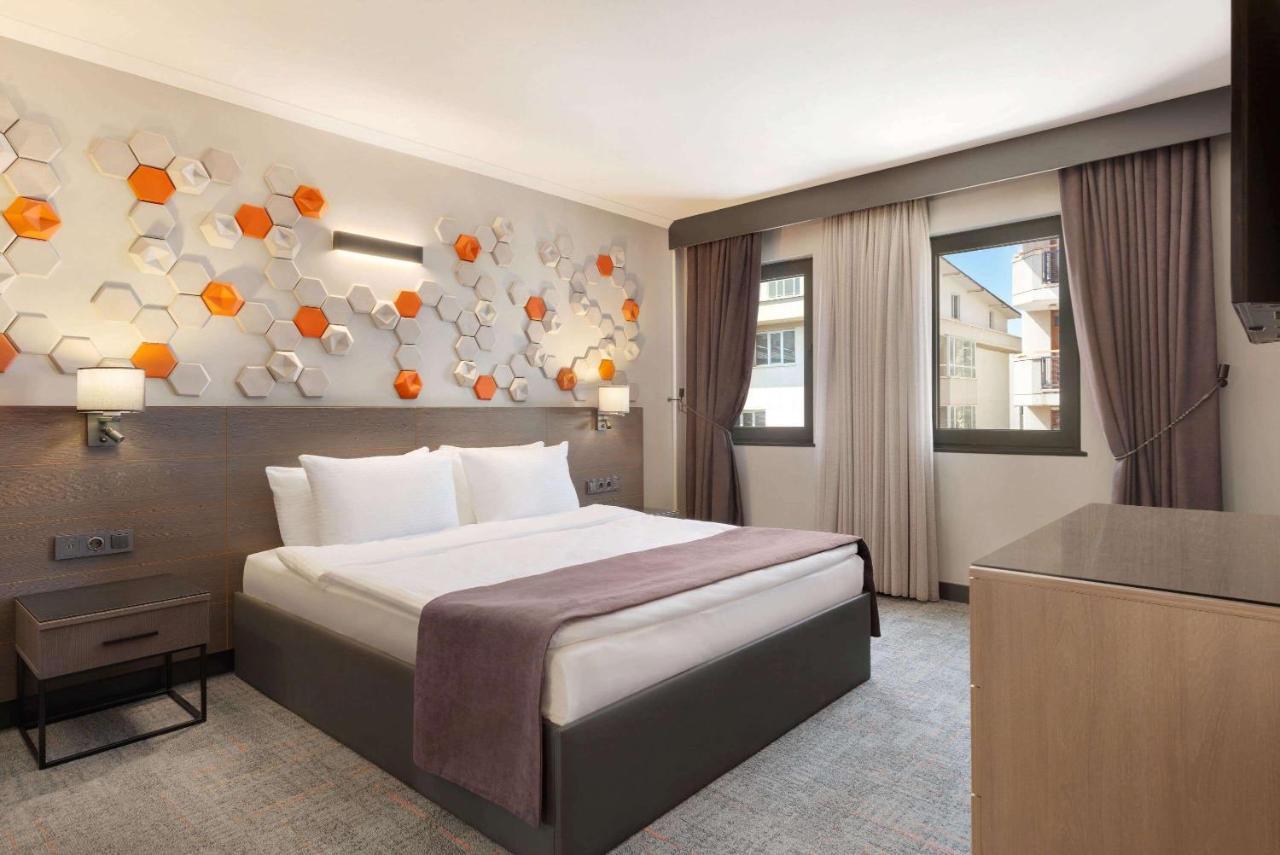 Days Hotel By Wyndham Ankara Cankaya Esterno foto