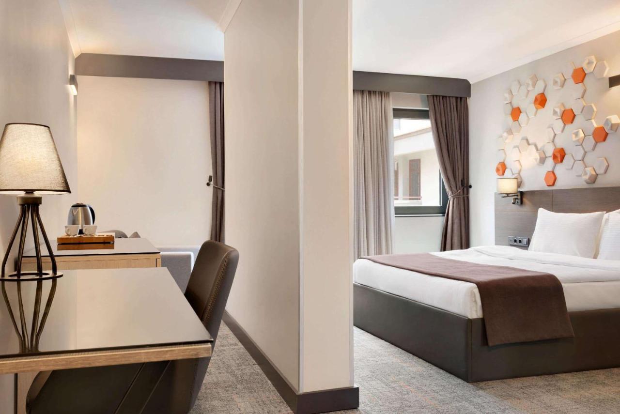 Days Hotel By Wyndham Ankara Cankaya Esterno foto