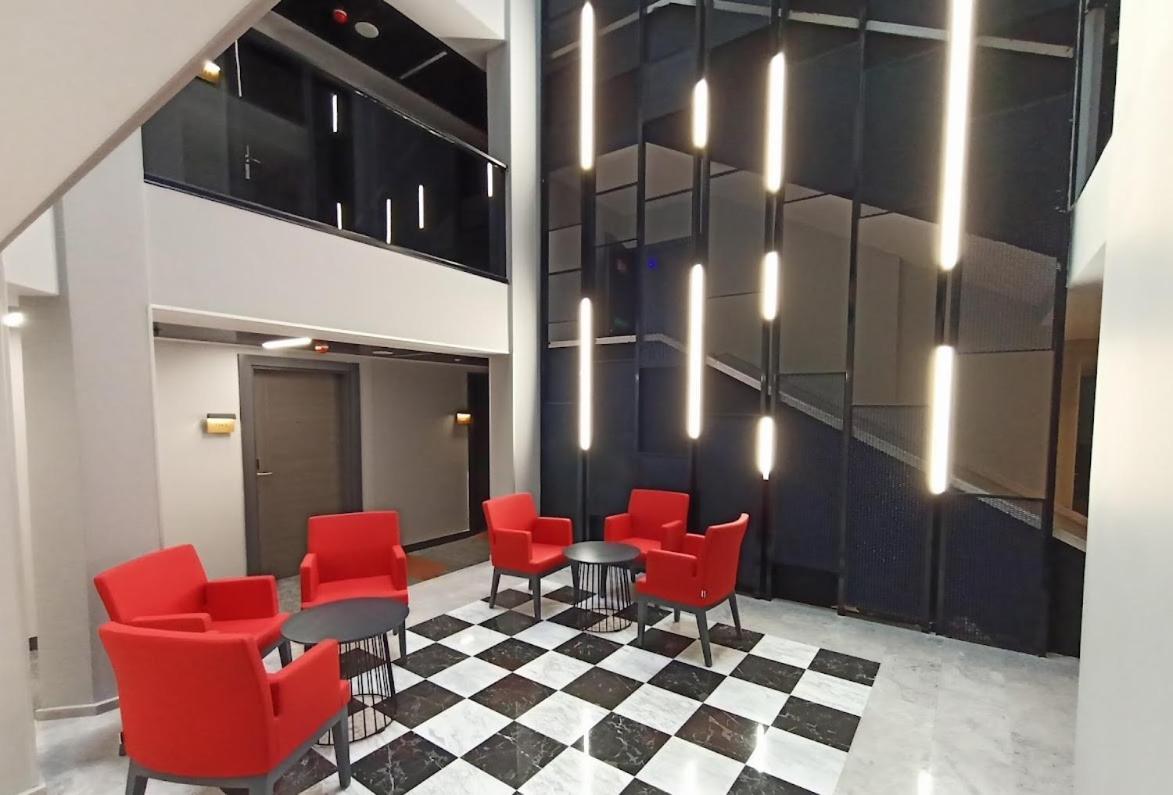 Days Hotel By Wyndham Ankara Cankaya Esterno foto
