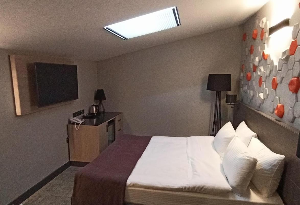 Days Hotel By Wyndham Ankara Cankaya Esterno foto