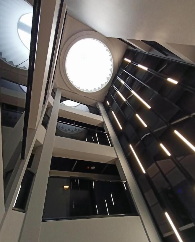 Days Hotel By Wyndham Ankara Cankaya Esterno foto