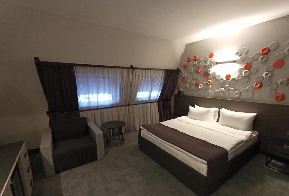 Days Hotel By Wyndham Ankara Cankaya Esterno foto