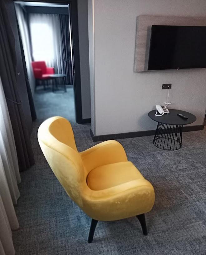 Days Hotel By Wyndham Ankara Cankaya Esterno foto
