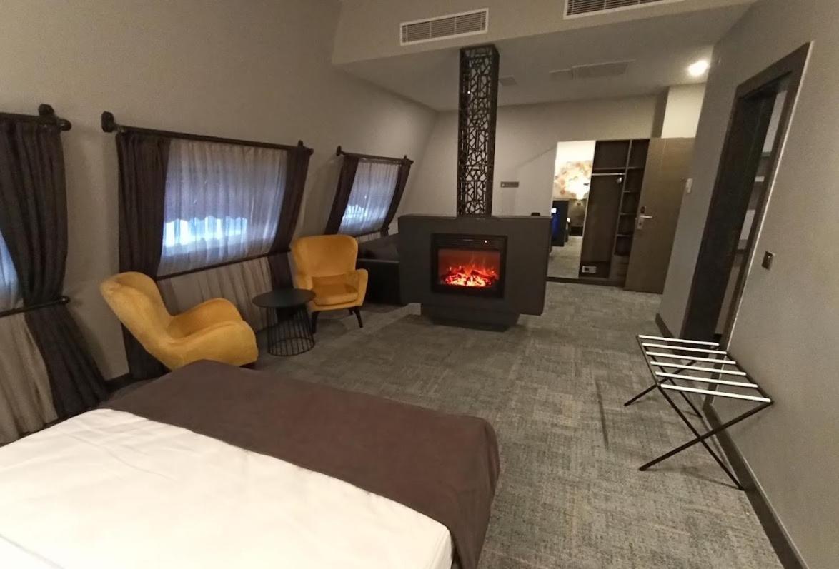 Days Hotel By Wyndham Ankara Cankaya Esterno foto