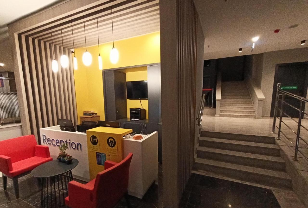 Days Hotel By Wyndham Ankara Cankaya Esterno foto