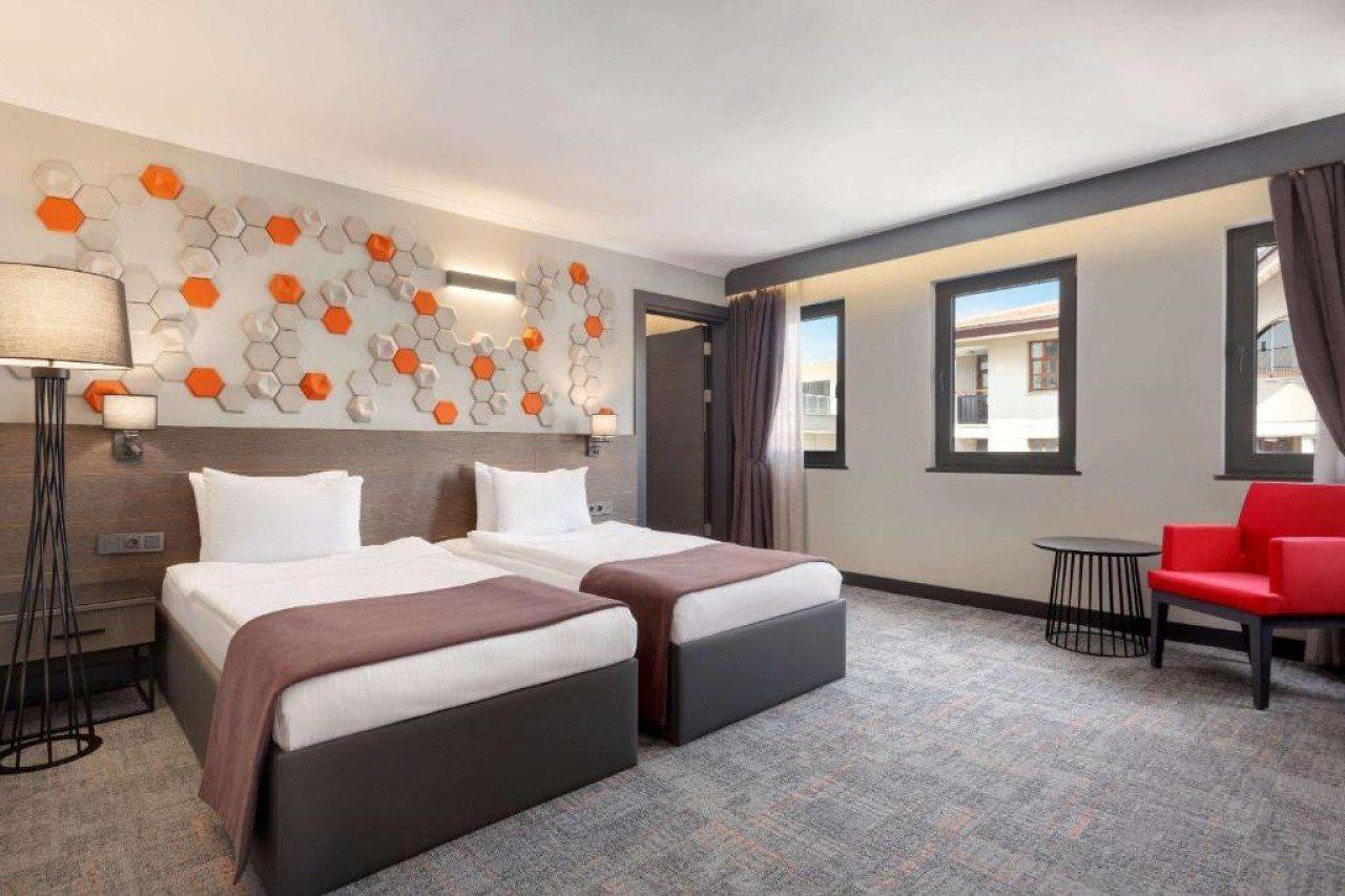 Days Hotel By Wyndham Ankara Cankaya Esterno foto
